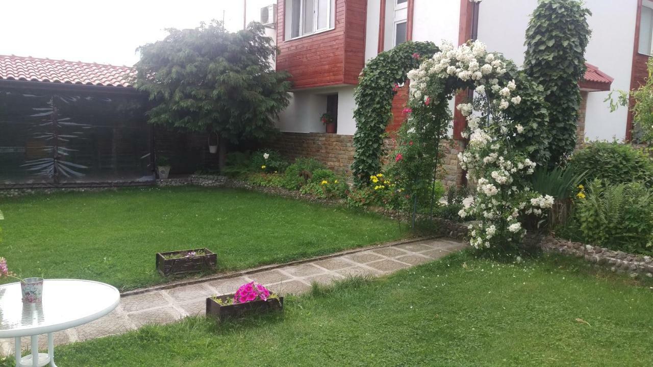 Guest House Simona Sapareva Banya Exterior photo